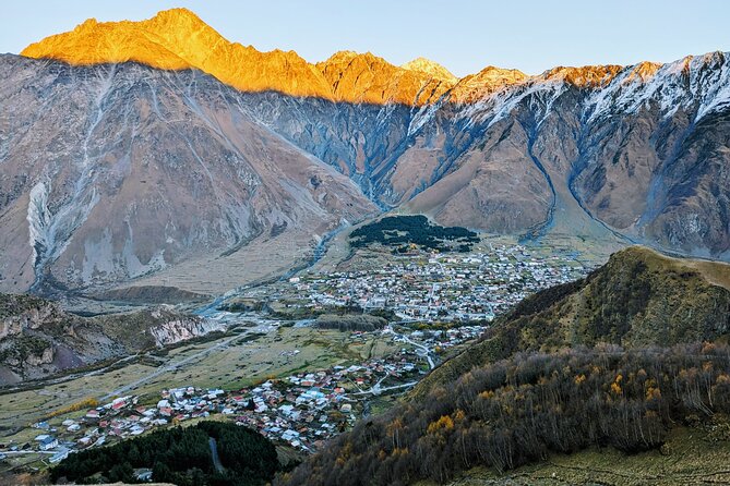 3-Day Hiking Group Tour in Kazbegi - What the three days are really like