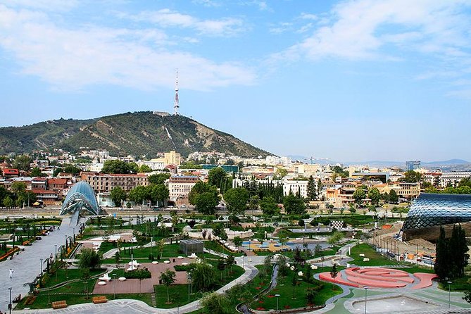 3-day Sightseeing tour by Visit-geo - Day one: Mtskheta’s churches and Uplistsikhe’s caves