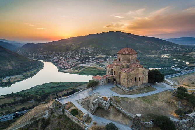 3 Days Georgia Tour package - Who should book this tour?
