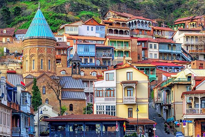 4 Group Tours Including Airport Transfers - The Georgian Military Highway and Kazbegi