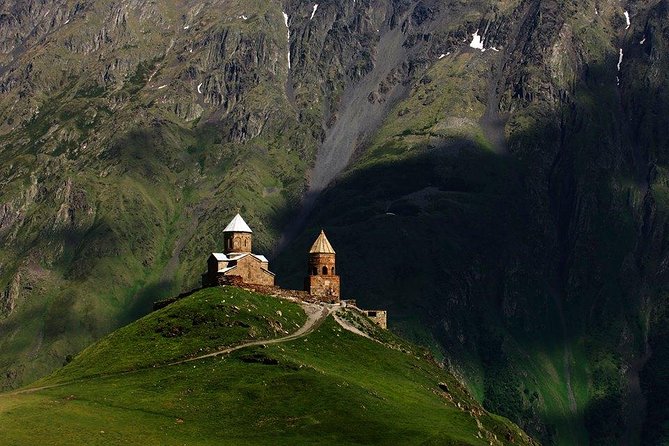 6-Day Tour to Georgia from Tbilisi. Cultural Heritage - Guides, group size, and the practical rhythm