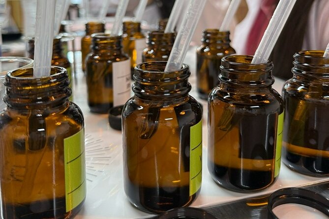 Atlanta: Fragrance After Dark - Make Perfume or Cologne - Choosing Oils and Blends for Three Scents