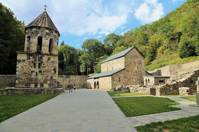Bakuriani Ski Resort Private Day Tour from Tbilisi Snow Adventure - Practical advice for getting the most from the day