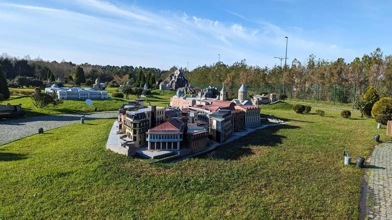 Batumi: Botanical Garden, Petra Fortress and Miniatures Park - Who should book this experience?