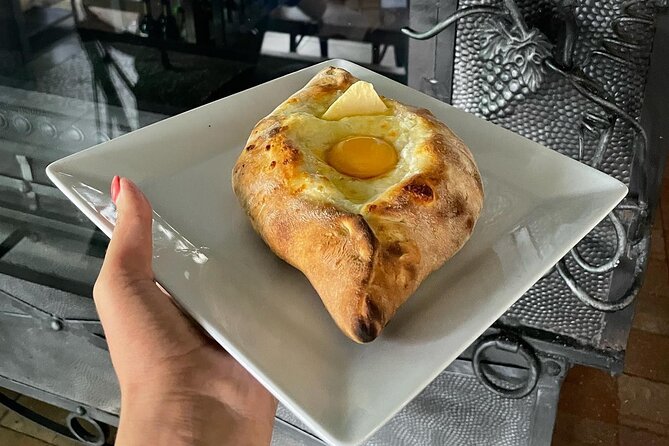 Batumi: Georgian Cooking Class of Khachapuri by Local Master - What happens during the two-hour class