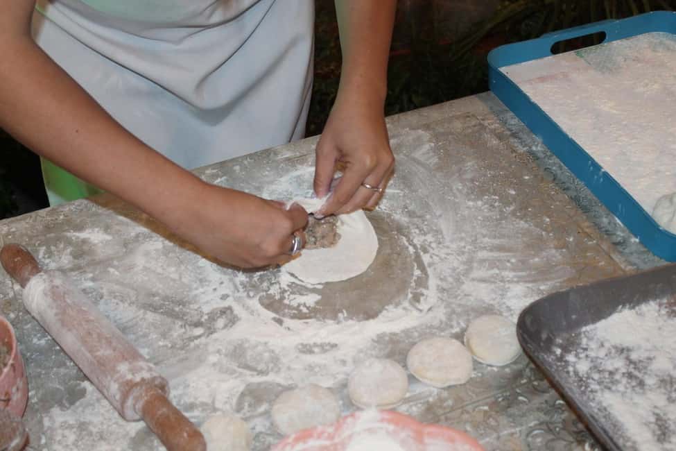 Batumi Khinkali: Hands-On Masterclass with a Local Master - The First Steps: Dough, Filling, And Local Technique