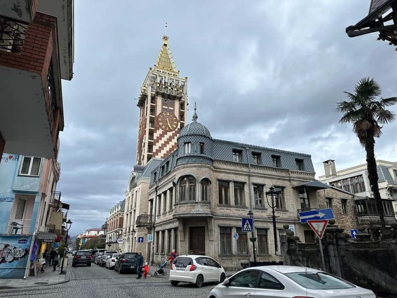 BATUMI: Private, Walking Tour + Tasting of Georgian Wines - Starting at the hotel and entering old Batumi