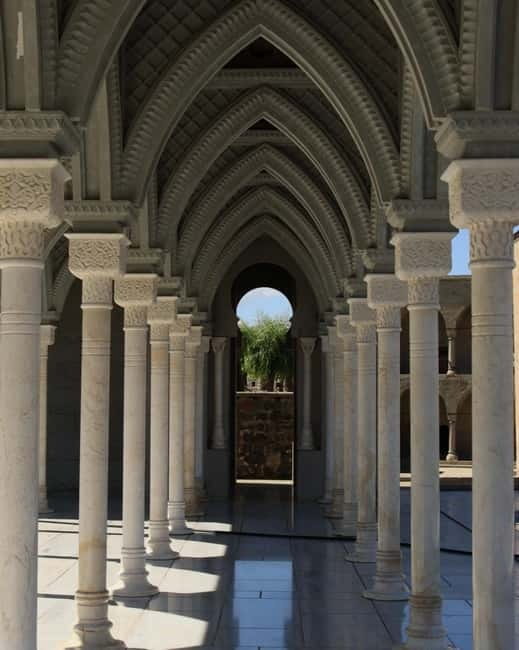 Borjomi, Rabati & Vardzia - one day group tour from Kutaisi - Rabati Castle and its layered past