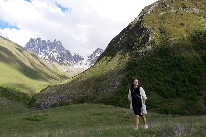 Caucasus mountains full day Private Tour Ananuri-Gudauri-Kazbegi - The people this tour suits best
