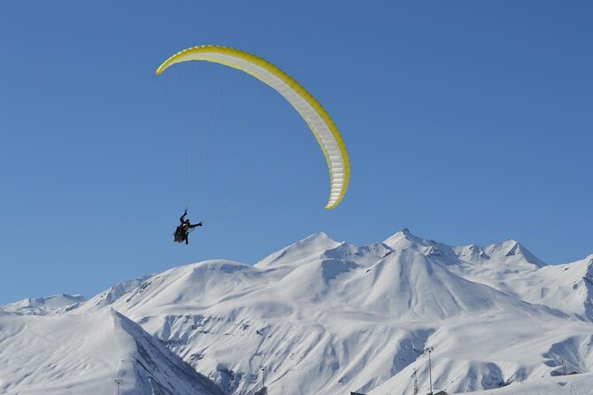 Cloudbase Paragliding in Gudauri, Georgia - Meeting the Cloudbase team
