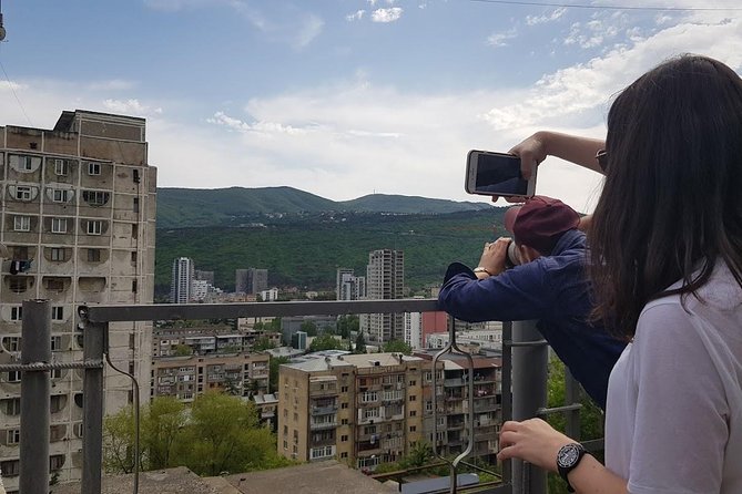 Concrete Giants Tour - The Chronicles of Georgia, a giant history lesson