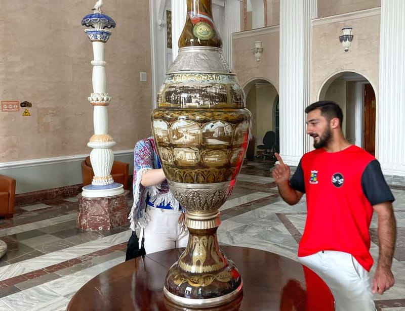 Day tour from Tbilisi to Kutaisi and Tskaltubo - Mtsvane Bazari gives the walk a local finish
