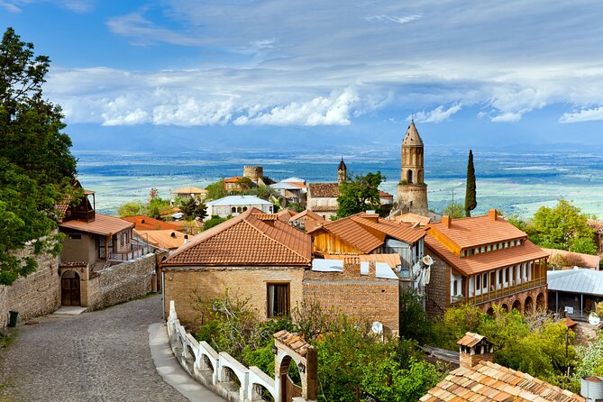 Day Trip to Kakheti Wine Region Including 9 Wine Tastings - KTW Winery: five wines and a stronger commercial finish