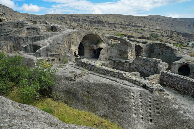 Day Trip to Mtskheta Gori and Uplistsikhe - Svetitskhoveli Cathedral and Mtskheta’s sacred center