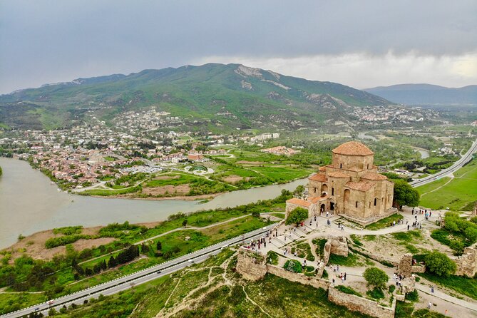 Discover Georgia: A 4-Day Private tour from Tbilisi - Day 4: The Georgian Military Highway to Gergeti