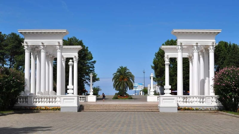 From Kutaisi: Batumi, Petra Fortress and Botanical garden - A small group and the guide make the difference