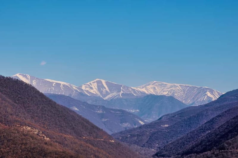 From Tbilisi: Ananuri, Gudauri, and Kazbegi Tour with Guide - Why this route is worth your day