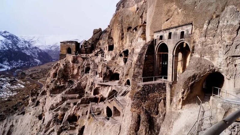 From Tbilisi: Borjomi, Rabath and Vardzia Day Trip - What the guiding is really like