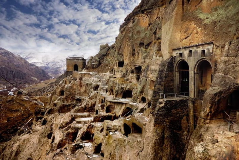 From Tbilisi: Borjomi, Rabath and Vardzia Day Trip - Who should take this tour?