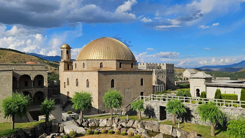 From Tbilisi: Borjomi, Rabati, and Vardzia Guided Day Trip - Who should book this day trip