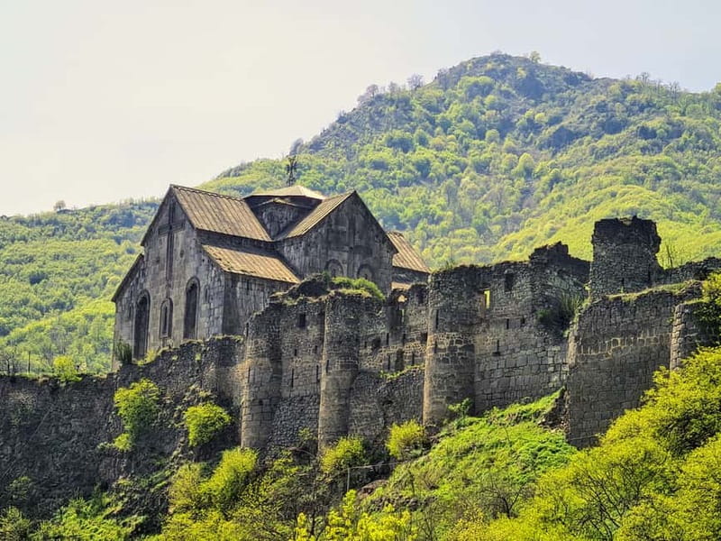 From Tbilisi: Day Trip to Armenia with Homemade Lunch - Crossing from Georgia through Bagratashen