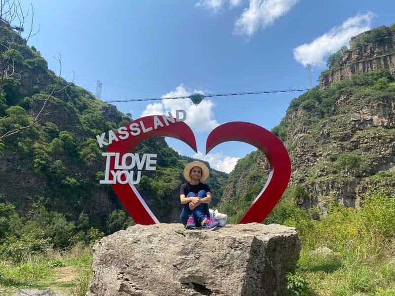 From Tbilisi: Diamond Bridge and Dashbashi Canyon Day Trip - Who should book this day trip?