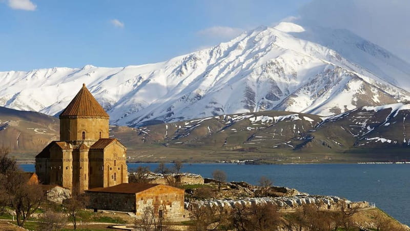 From Tbilisi: Dilijan & Sevan Lake Full-Day Tour to Armenia - Crossing at Bagratashen: the practical reality