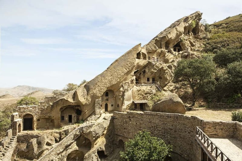 From Tbilisi: Gareji, Rainbow Mountains, Bodbe & Sighnaghi - David Gareja and the cave monasteries