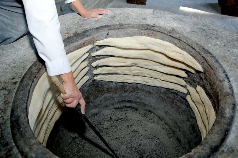From Tbilisi: Kakheti & Sighnaghi Guided Day Trip with Wine - Badiauri puts bread before the wine