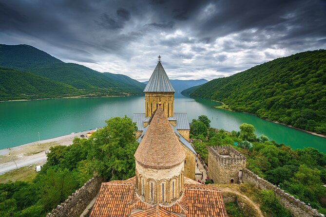 From Tbilisi: Kazbegi, Gudauri & Ananuri Day Trip - Why this day trip makes sense from Tbilisi