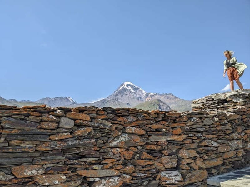 From Tbilisi: Kazbegi Tour - Zhinvali - Ananuri - Gudauri - Why this northbound day trip works