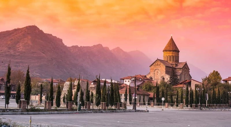 From Tbilisi: Mtskheta, Jvari, Gori & Uplistsikhe Day Trip - Gori Fortress and the Stalin question