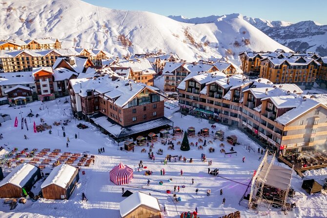 From Tbilisi to Gudauri Ski Resort, Zhinvali, Ananuri Day Trip - Pasanauri: the practical lunch break