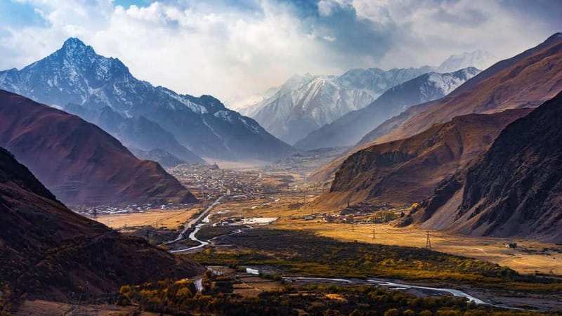 From Tbilisi to Kazbegi, Ananuri, Gudauri & Gergeti - The Black and White Aragvi rivers