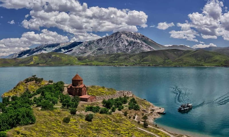 From Tbilisi: Yerevan, Dilija and Lake Sevan Day Tour ️ - Dilijan, Armenia’s forest town