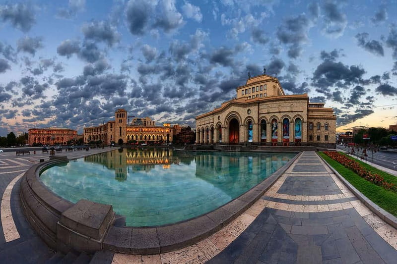 From Tbilisi: Yerevan, Dilija and Lake Sevan Day Tour ️ - What kind of visitor should book?