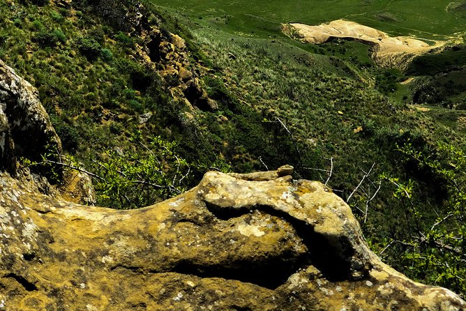 Gareja Sunrise Hike Tour from Tbilisi and Rainbow Hills Trail - Walking the Rainbow Hills trail