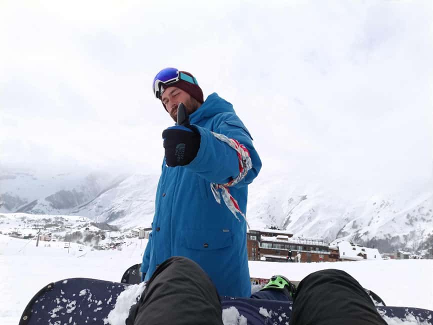 Gudauri: Snowboard/Ski Instructors - Building skill without rushing the pace