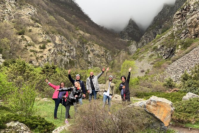 Highlights of Caucasus Mountains-Jinvali,Ananuri,Gudauri,Kazbegi(Group tour) - Guides, drivers, and the feel of a large group