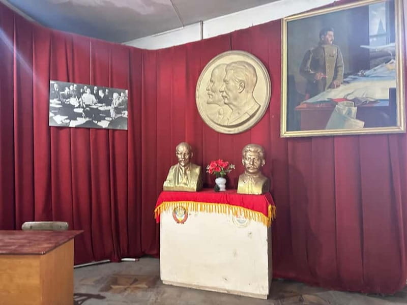 Into the footsteps of Joseph Stalin - Individual tour - Returning to Tbilisi for the underground printing house