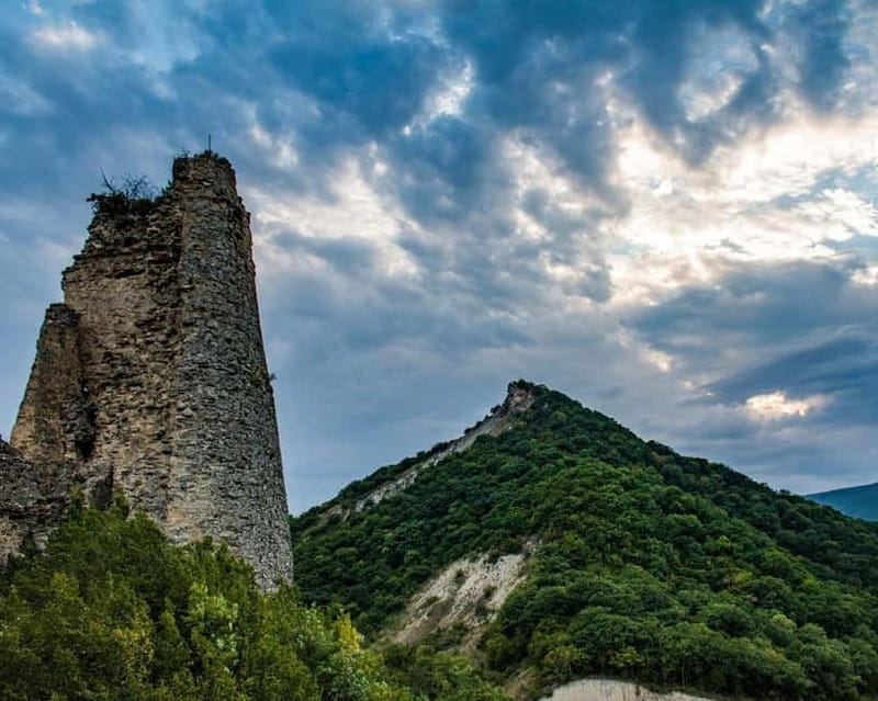 Kakheti: Bodbe, Sighnaghi, and Telavi Full-Day Tour - Manavi begins the food and drink story