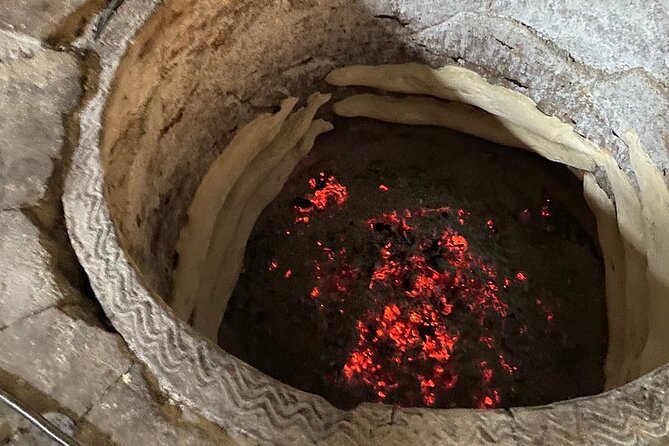 Kakheti, Bodbe, Sighnaghi and Telavi (Group Tour) - Telavi, a 900-year-old tree, and King Erekle’s palace