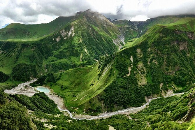 Kazbegi Amazing Tour - Ananuri Fortress and the Aragvi rivers