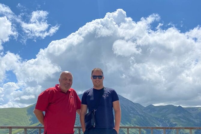 Kazbegi Amazing Tour - Lunch, water, and what to bring