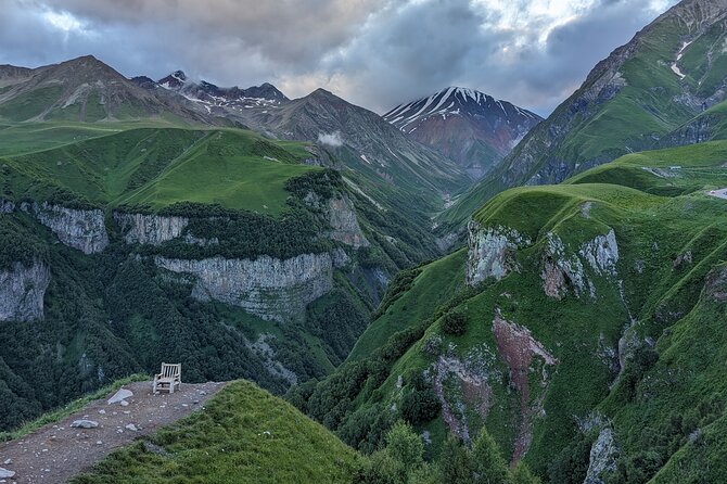 Kazbegi full day private tour + LUNCH - Private transport and the value of $110