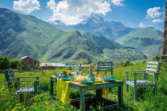 KAZBEGI GUDAURI ANANURI One day group tour From Tbilisi! - Jvari Pass Travertine: the stop that may not happen