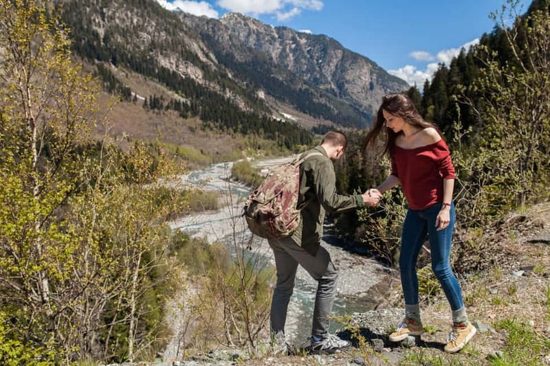 Kazbegi: Gveleti Waterfall Guided Hike - A quiet escape from Kazbegi
