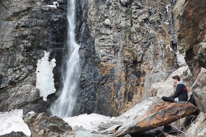 Kazbegi:Hiking to Gveleti Waterfall - Why Gveleti Waterfall makes a good half-day outing