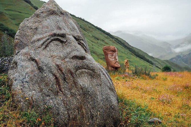 Kazbegi & Juta, 2-day tour. (easy hikings) - Jvari Pass and the Friendship Monument