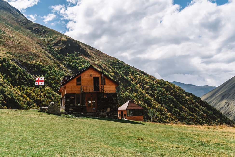 Kazbegi: Juta Valley Day Trip with 4WD Transport - The 4WD ride through Mtskheta-Mtianeti